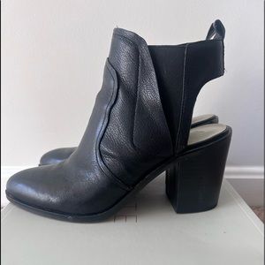 1.STATE Leban Black Leather Cutout Ankle Bootie